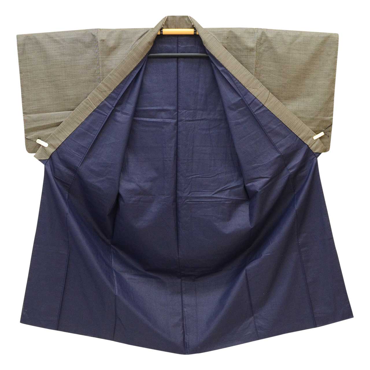 [Used] Oshima Tsumugi Silk Men's Kimono, Recycled, Size M, Excellent Condition, Length 138.5cm (54.5in), Sleeve Length 65.5cm (25.8in), Lined, Ready-made, Brown, Weft Kasuri Pattern, uu1448b 