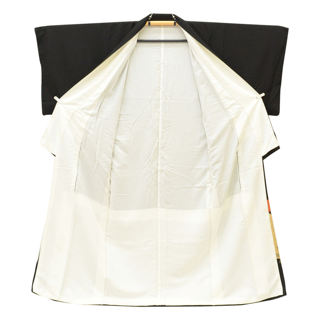[Used] Recycled Kimono, Black Tomesode (formal kimono), Lined, Pure Silk, Ready-made, Sleeve Length 68.0cm (26.8in), Body Length 162.7cm (64.1in), Size L, Black, Phoenix Pattern, Double-layered, Five Family Crests, Gold Embroidery, uu1453b 
