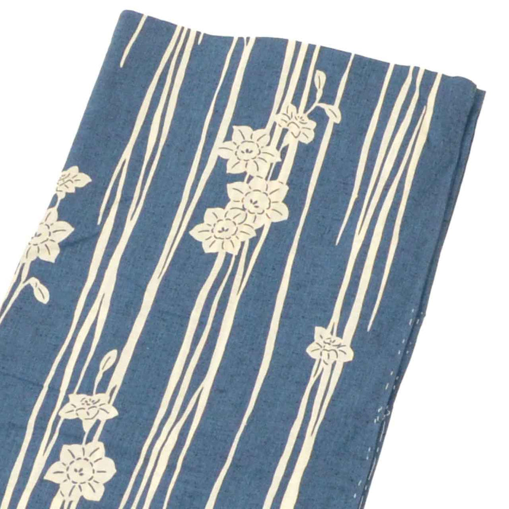 Vintage Japanese Yukata | Women's Yukata | Navy Cotton | Floral | Chuzome Dye | Cotton Tsumugi | Petite Size S | Sustainable | uu1481b