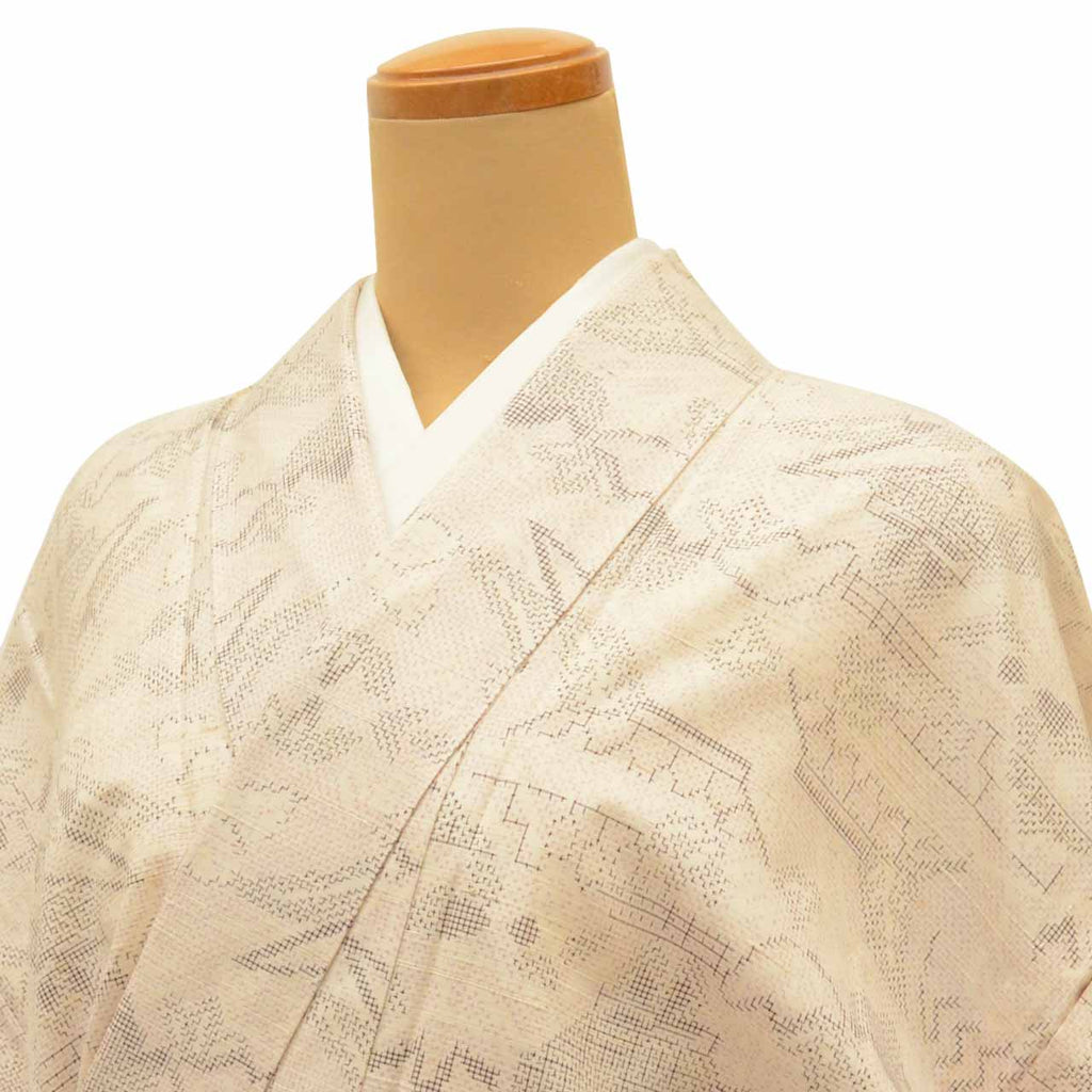 Vintage Japanese Kimono | Tsumugi | Beige Silk | Floral Pattern | Unlined | Size M-L | Sustainable | uu1535b
