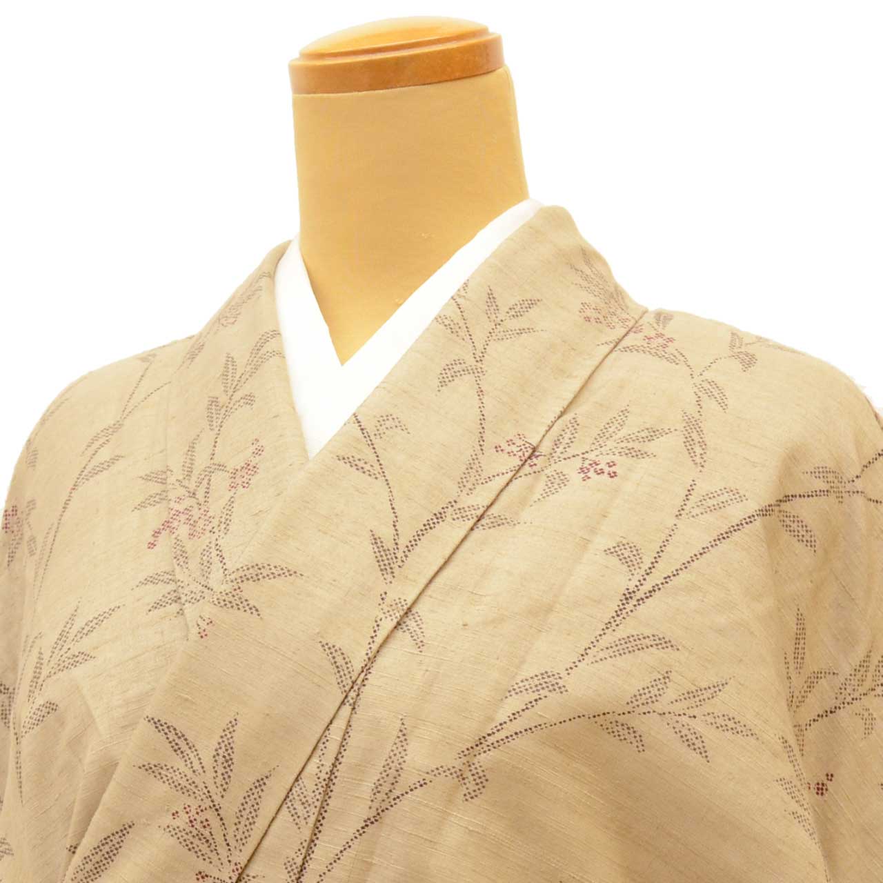 Vintage Japanese Kimono | Tsumugi | Brown Silk | Nandina Berry Pattern | Unlined | Size S-L | Sustainable | uu1550b