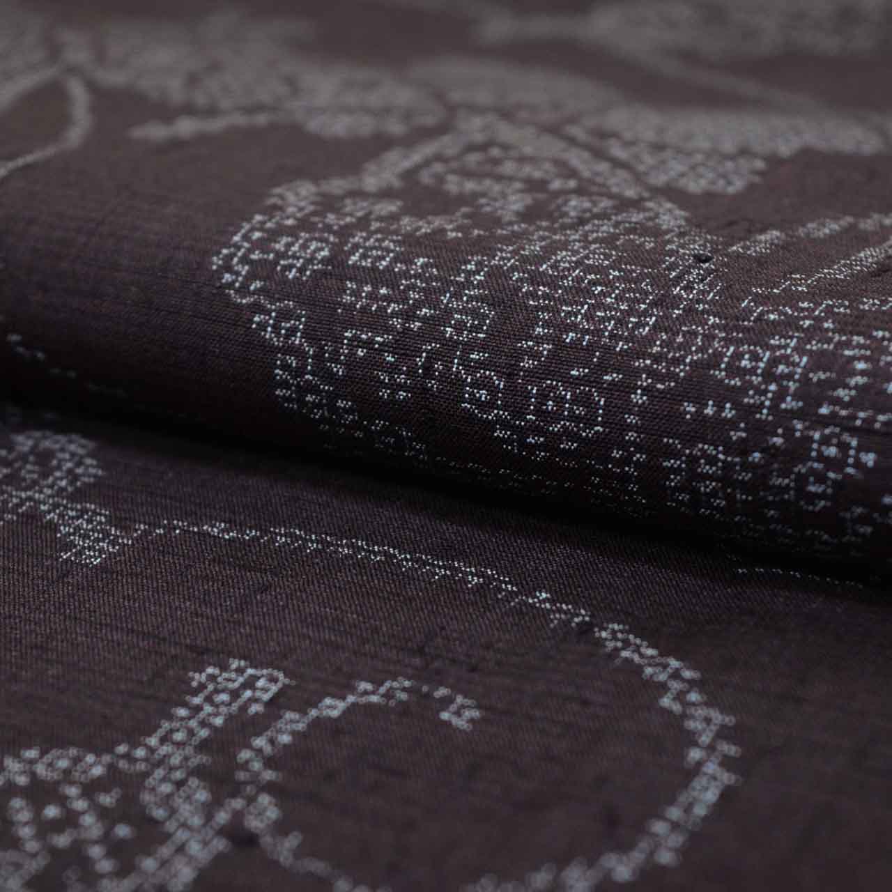 Vintage Japanese Kimono | Yuki Tsumugi | Navy Silk | Butterfly Tortoiseshell Kasuri | UNESCO Heritage | Size M-L | Sustainable | uu1602b