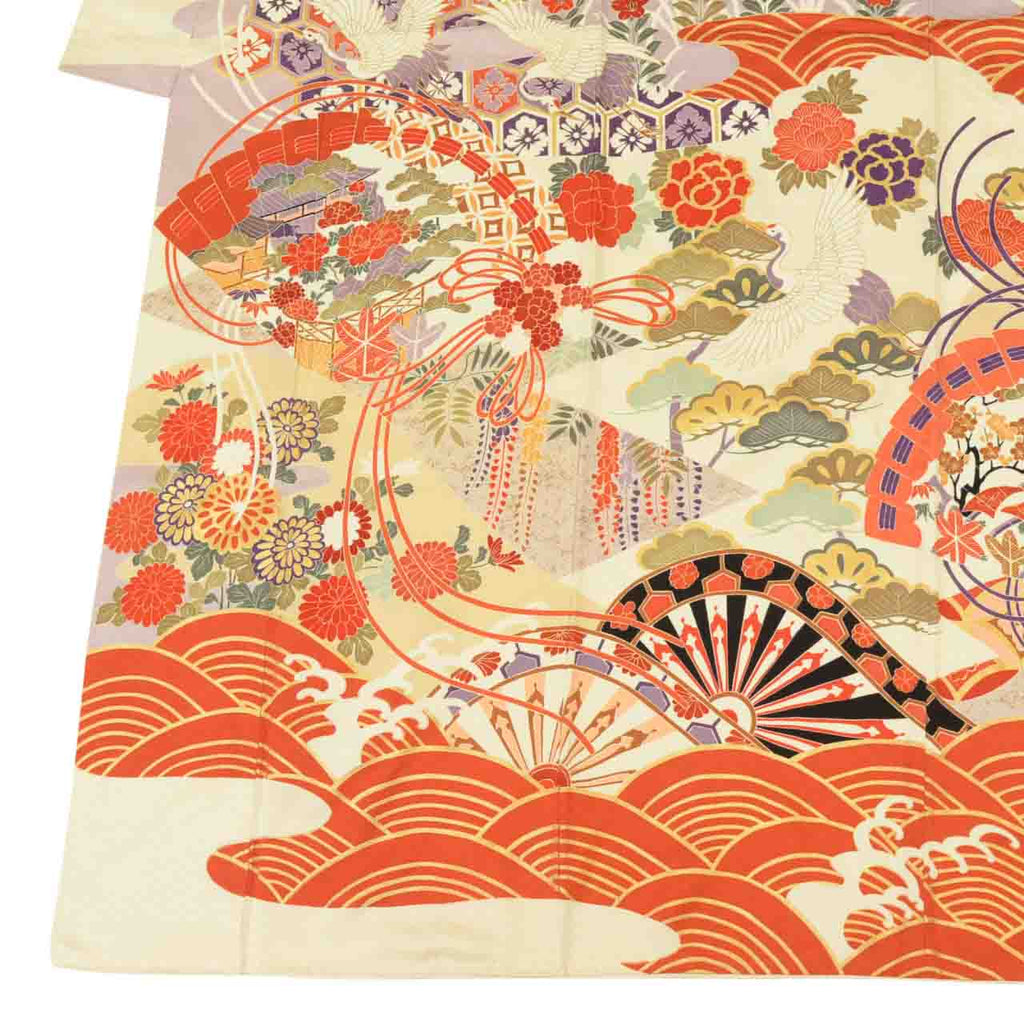 [Used] Recycled Kimono, Furisode (long-sleeved kimono), Vintage Furisode, Pure Silk, Size L, Excellent Condition, Length 163.0cm (64.2in), Gold Embroidery, Sleeve Length 66.5cm (26.2in), Lined, Ready-made, White, Fan, Crane, Flower, Wave, Reuse uu1618b 