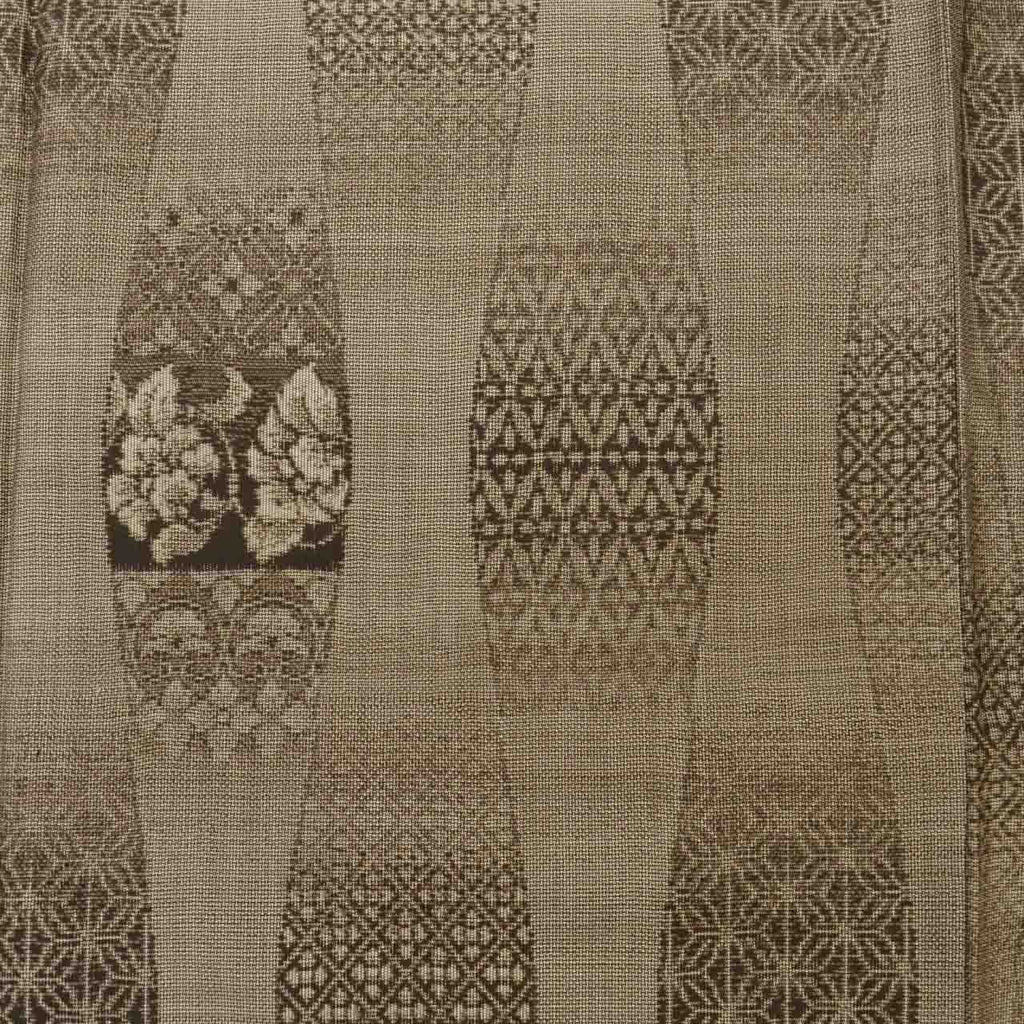 Vintage Japanese Kimono | Oshima Tsumugi | Brown Silk | Tatewaku Floral | Mud-dyed | 12-thread | Kata-su Style | Sustainable | uu1664b