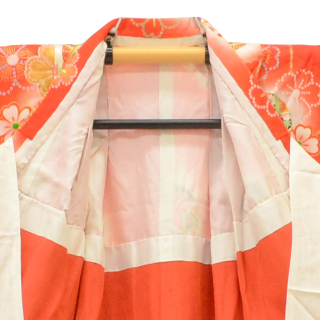 [Used] Recycled Kimono, Children's Kimono and Haori Set, Girl's, Pure Silk, Recycled Haori Ensemble, Ready-made, Sleeve Length 38.0cm (15.0in), Body Length 72.0cm (28.3in), Red, Ball Pattern, Gold Embellishments, uu1671b 