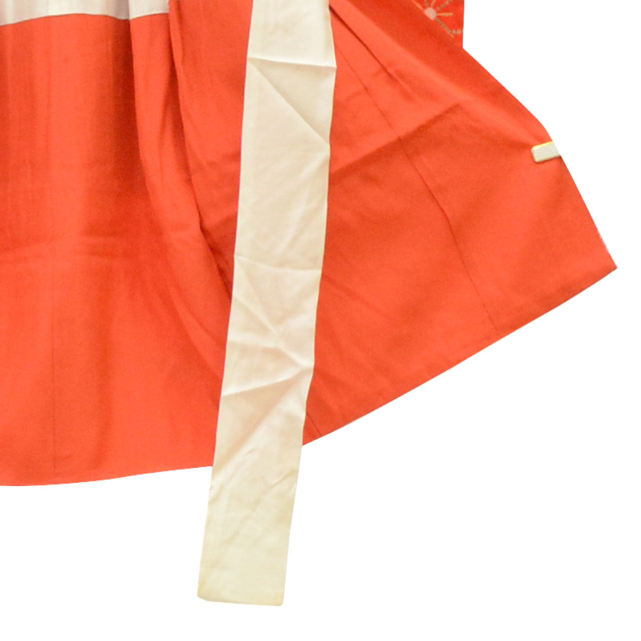 [Used] Recycled Kimono, Children's Kimono and Haori Set, Girl's, Pure Silk, Recycled Haori Ensemble, Ready-made, Sleeve Length 38.0cm (15.0in), Body Length 72.0cm (28.3in), Red, Ball Pattern, Gold Embellishments, uu1671b 
