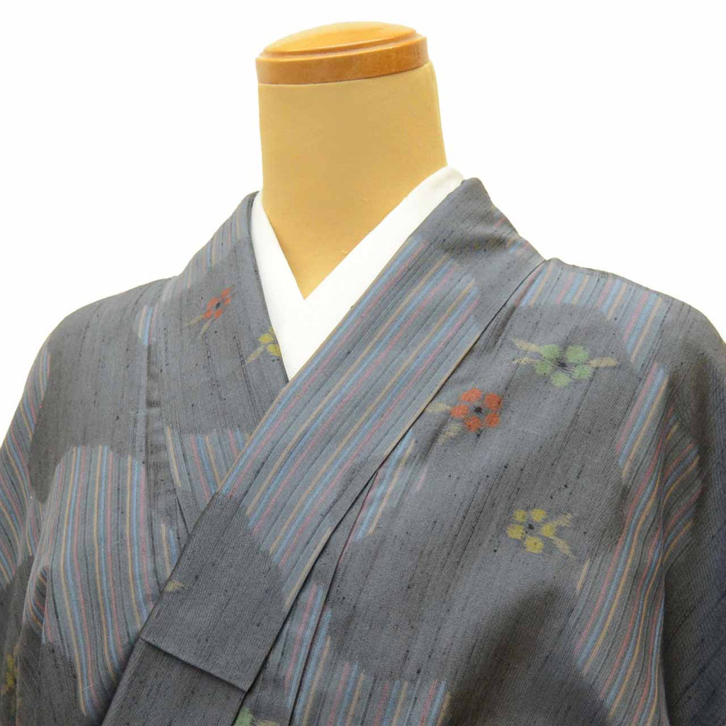 Vintage Japanese Kimono | Tsumugi | Gray Silk | Domyoji-dori Floral | Echigo Mingei Kasuri | Unused | Size L | Sustainable | uu1706b