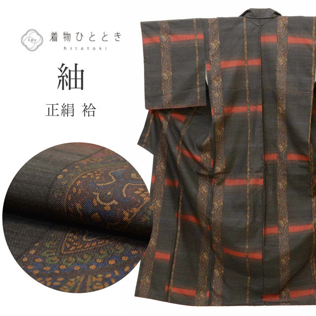 【中古】 リサイクル着物 紬 正絹 Mサイズ 良品 身丈16cm 裄丈62.5cm 袷 仕立て上がり 黒 ペイズリー uu1707b