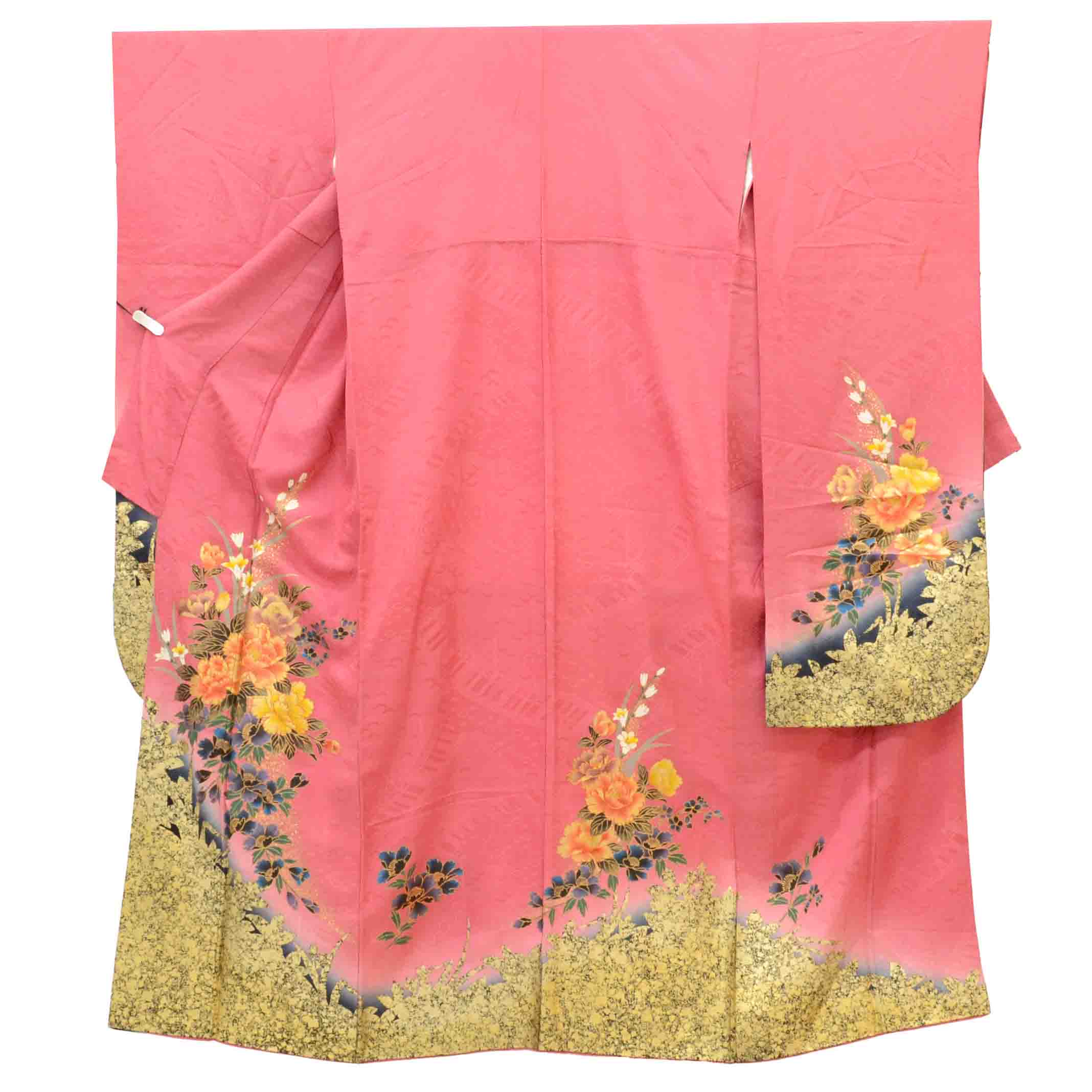 [Used] Recycled Kimono, Furisode (long-sleeved kimono), Pure Silk, Size M, Good Condition, Length 157.0cm (61.8in), Sleeve Length 65.0cm (25.6in), Lined, Ready-made, Gold Embroidery, Gold Thread, Pink Peony, uu1713b 