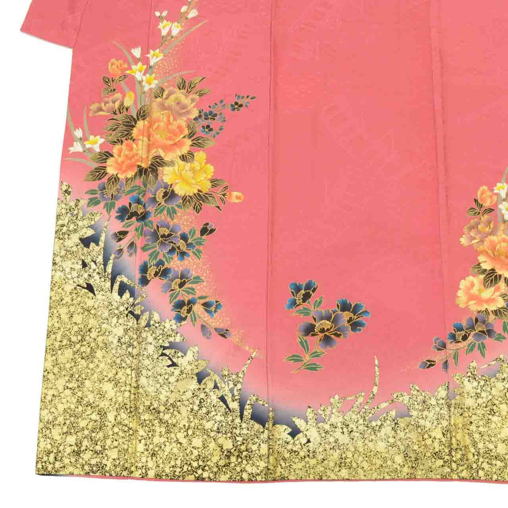 [Used] Recycled Kimono, Furisode (long-sleeved kimono), Pure Silk, Size M, Good Condition, Length 157.0cm (61.8in), Sleeve Length 65.0cm (25.6in), Lined, Ready-made, Gold Embroidery, Gold Thread, Pink Peony, uu1713b 