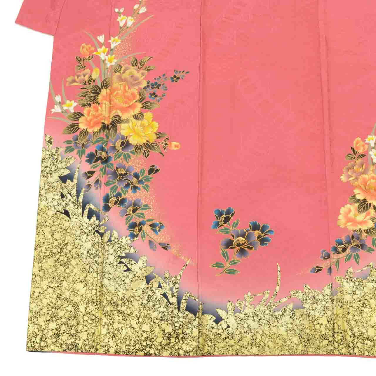 [Used] Recycled Kimono, Furisode (long-sleeved kimono), Pure Silk, Size M, Good Condition, Length 157.0cm (61.8in), Sleeve Length 65.0cm (25.6in), Lined, Ready-made, Gold Embroidery, Gold Thread, Pink Peony, uu1713b 