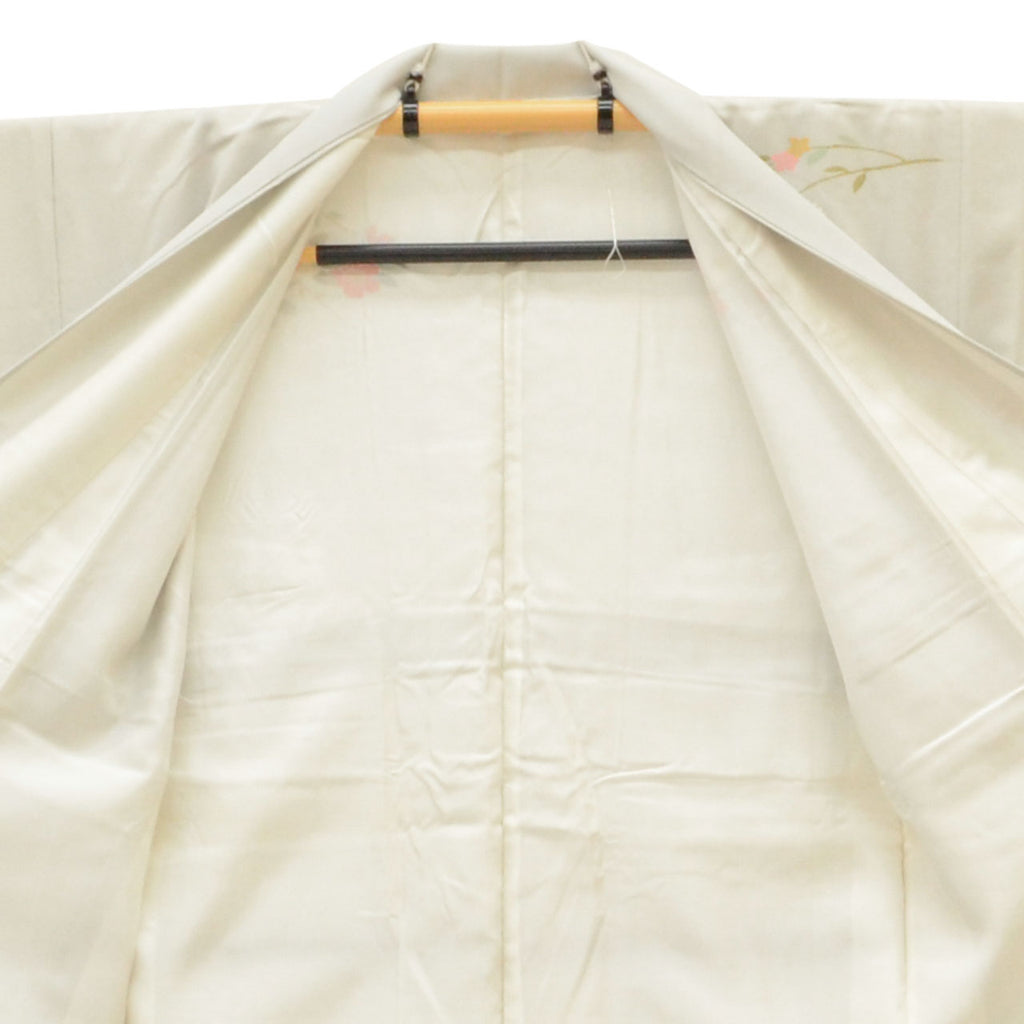 [Used] Recycled Kimono, Visiting Kimono, Pure Silk, Size L (Slightly Plus Size L), Excellent Condition, Length 163.5cm (64.4in), Sleeve Length 66.5cm (26.2in), Lined, Ready-made, Signed, Kaga Yuzen, Artist's Work, Gray, Autumn Flowers, Reused uu1719b 