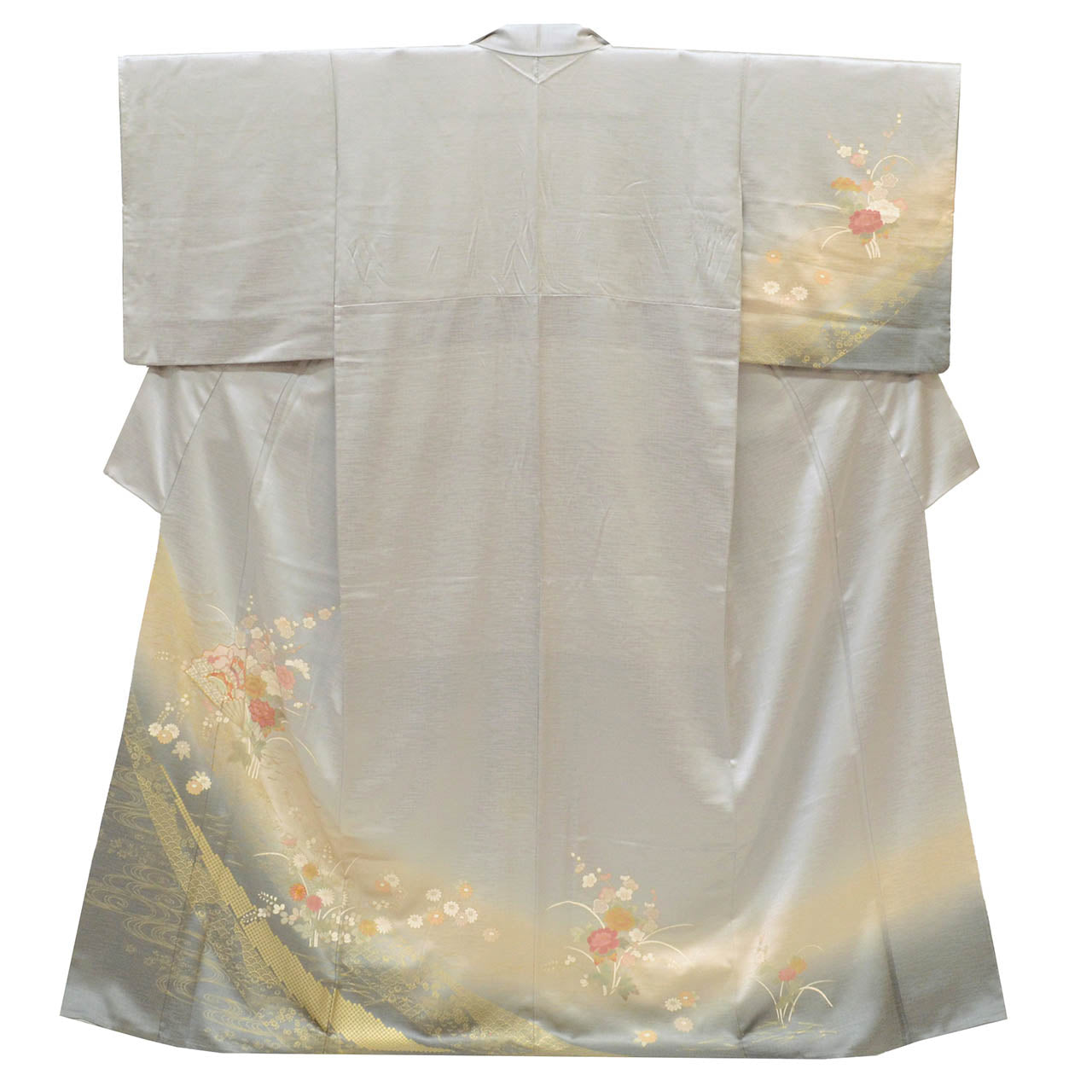 [Used] Recycled Kimono, Visiting Kimono, Pure Silk, Gray, Fan and Four Seasons Flower Pattern, Yuzen Dyeing, Gold Embroidery, Lined, Size M (Slightly Plus Size L), Length 160.2cm, Sleeve Length 63.5cm, Good Condition, Ready-made, Kimono Hitotoki uu1777b 