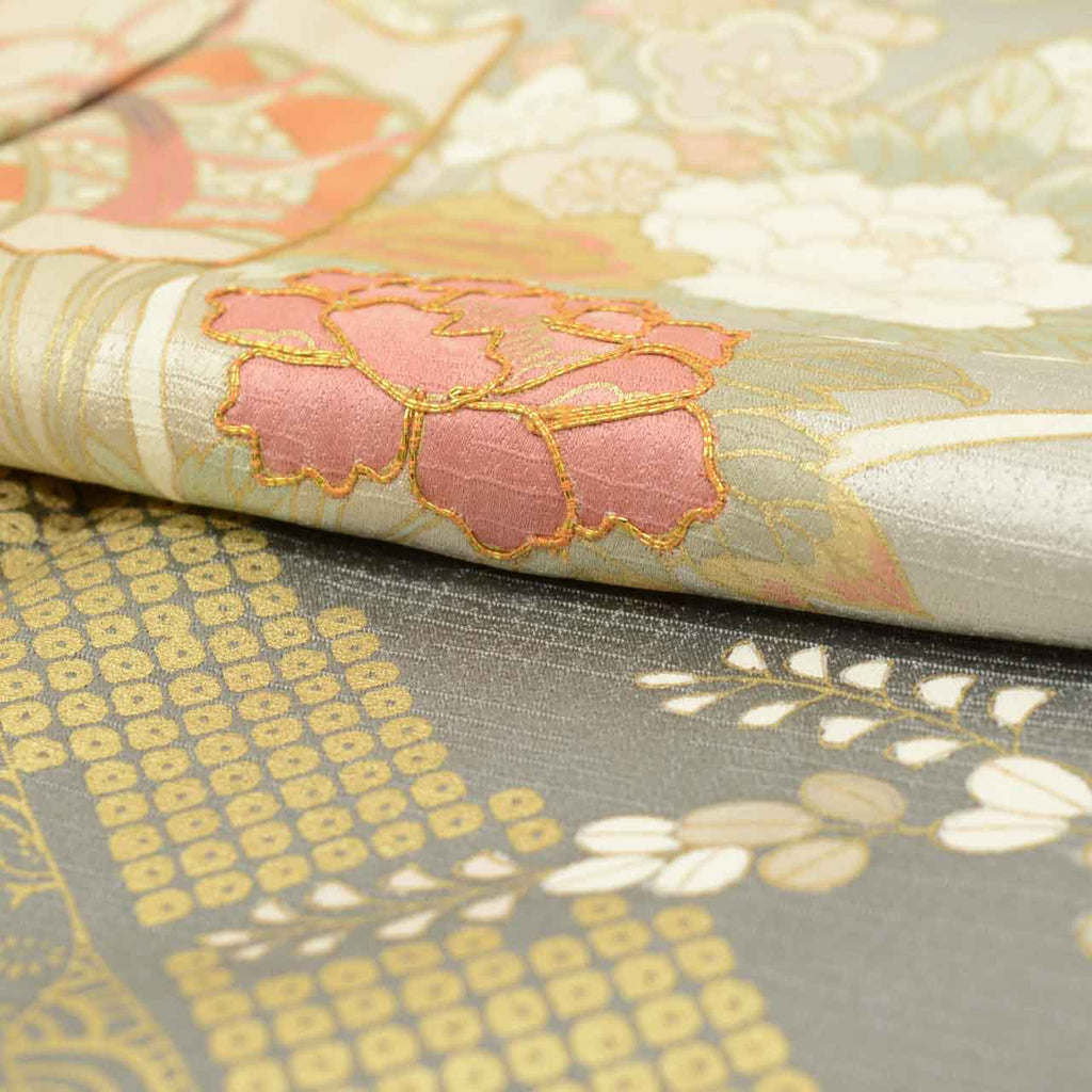 [Used] Recycled Kimono, Visiting Kimono, Pure Silk, Gray, Fan and Four Seasons Flower Pattern, Yuzen Dyeing, Gold Embroidery, Lined, Size M (Slightly Plus Size L), Length 160.2cm, Sleeve Length 63.5cm, Good Condition, Ready-made, Kimono Hitotoki uu1777b 