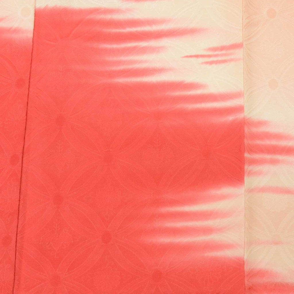 [Used] Recycled Kimono for Girls, Shichi-Go-San (7 years old), Single Kimono, Pure Silk, Ready-made, Sleeve Length 49.5cm (19.5in), Body Length 135.0cm (53.1in), Pink, Shippo (seven treasures) pattern, uu1800b 