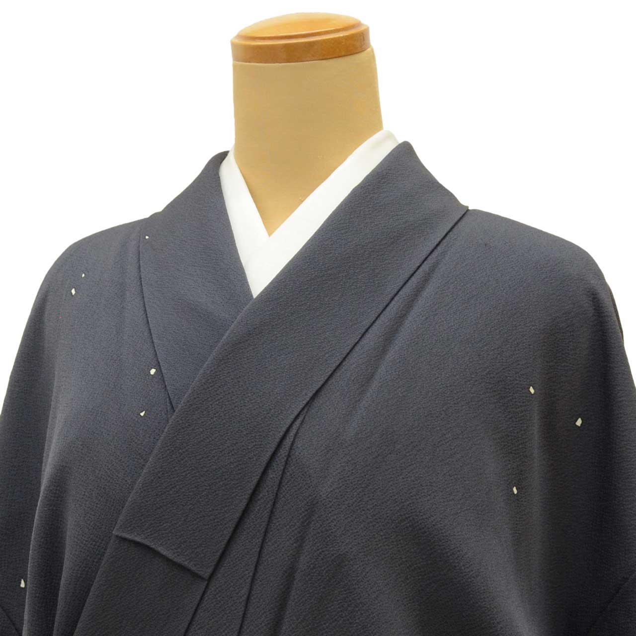 [Used] Recycled Kimono, Komon style, Pure Silk, Size S (Slightly Plus Size L), Excellent Condition, Length 155.0cm (61.0in), Sleeve Length 64.0cm (25.2in), Lined, Ready-made, Crepe fabric, Gray, Large and Small Arare pattern, Reused, uu1857b 