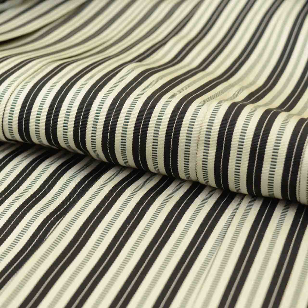 [Used] Men's Hakama (traditional Japanese trousers) - Single Item - Pure Silk - Recycled - Gray with Stripe Pattern - Andon Hakama (traditional Japanese trousers) - Men's Kimono/Hakama - uu1895b 
