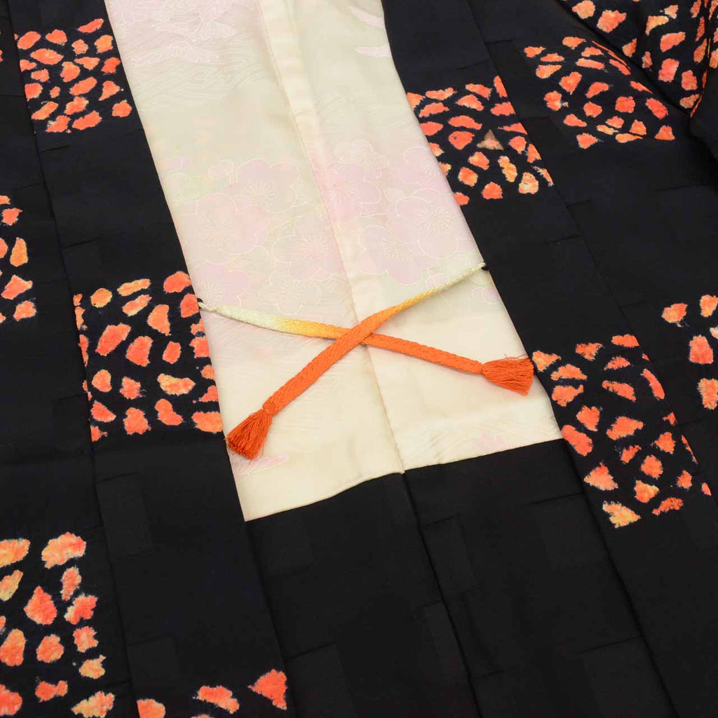 [Used] Silk Haori (short jacket), Sleeve length 64.0cm (25.2in), Body length 78.0cm (30.7in), Black, Shibori pattern, Comes with haori cord uu1936b 