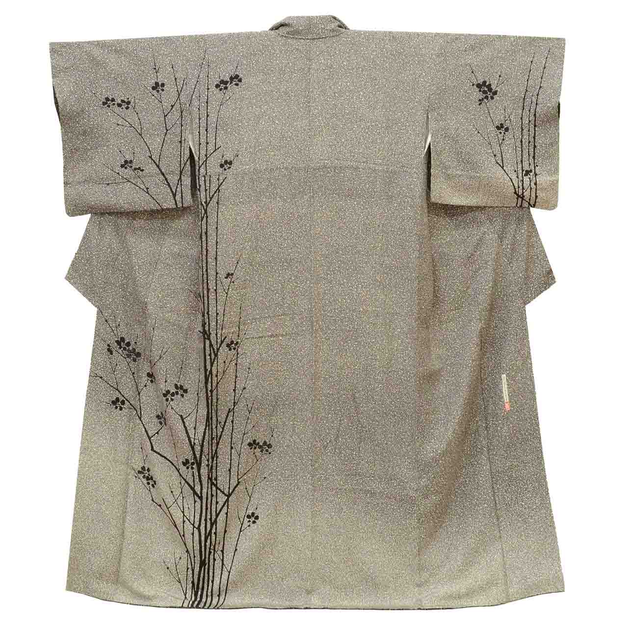 Vintage Japanese Kimono | Tsukesage | Silk | Black Branch Plum Tataki-zome | Artist Kawamura Kyutaro | Size M | Sustainable | uu1970b