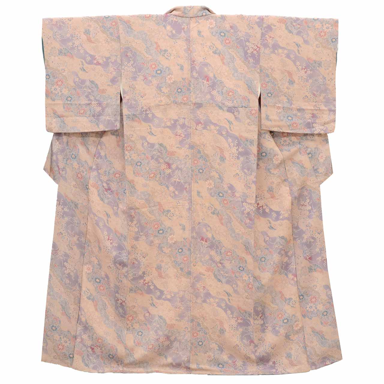 [Used] Recycled Kimono, Komon style, Pure Silk, Size M, Good Condition, Length 157.0cm (61.8in), Sleeve Length 64.0cm (25.2in), Lined, Ready-made, Crepe fabric, Purple, Cloud pattern, Floral design, Silk, Reuse, uu1975b 