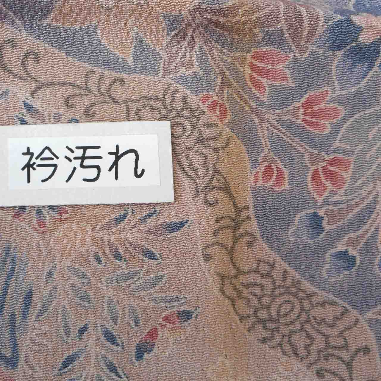 [Used] Recycled Kimono, Komon style, Pure Silk, Size M, Good Condition, Length 157.0cm (61.8in), Sleeve Length 64.0cm (25.2in), Lined, Ready-made, Crepe fabric, Purple, Cloud pattern, Floral design, Silk, Reuse, uu1975b 