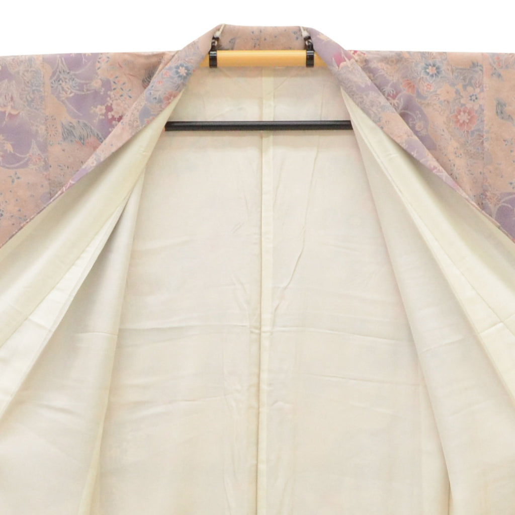 [Used] Recycled Kimono, Komon style, Pure Silk, Size M, Good Condition, Length 157.0cm (61.8in), Sleeve Length 64.0cm (25.2in), Lined, Ready-made, Crepe fabric, Purple, Cloud pattern, Floral design, Silk, Reuse, uu1975b 