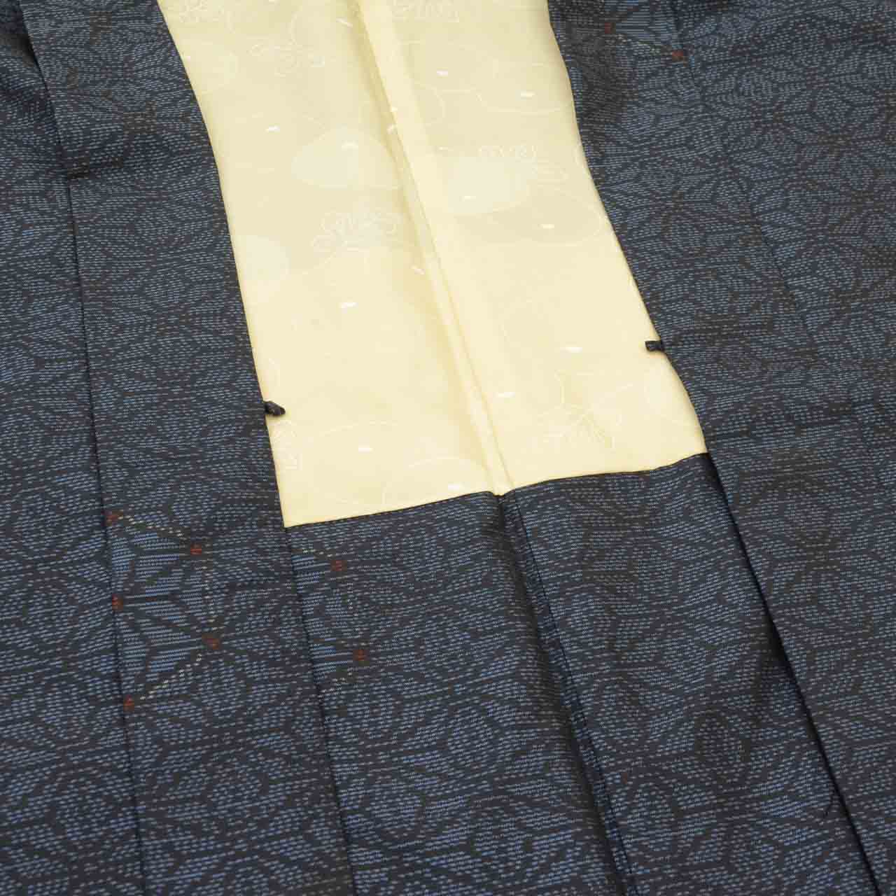 Vintage Japanese Kimono | Women's Oshima Tsumugi Ensemble | Navy Silk | Hemp Leaf Pattern | Size M | Sustainable | uu1985b
