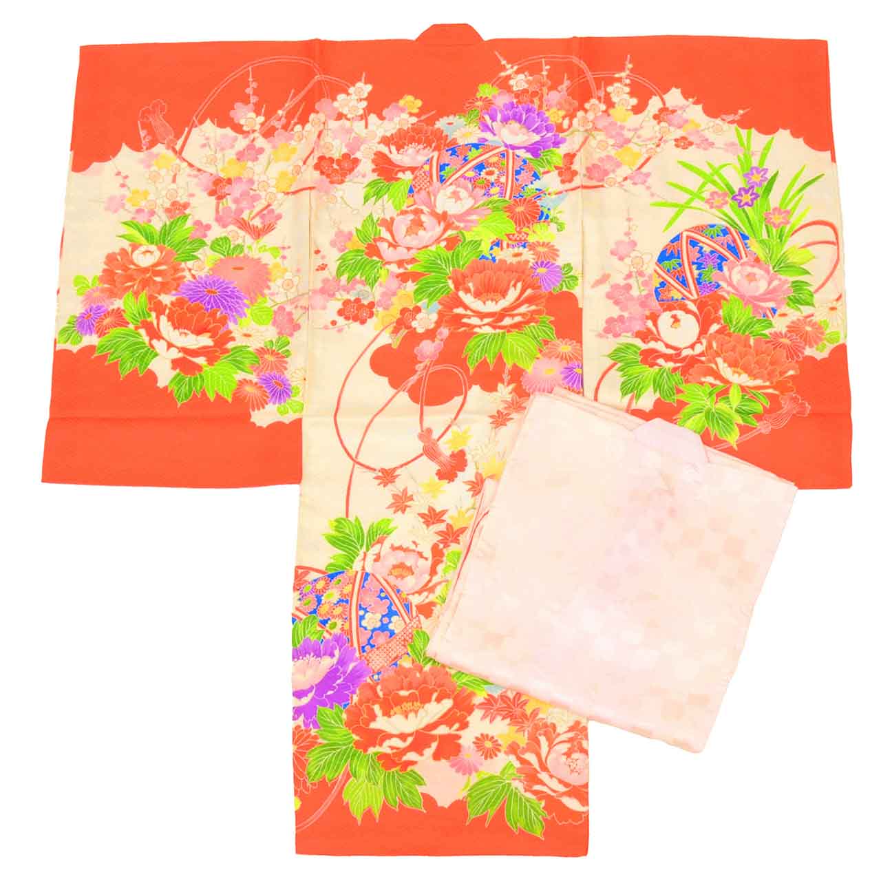 [Used] Recycled Kimono for Baby Girl, One-Piece, Pure Silk, Ready-Made, Sleeve Length 47.0cm (18.5in), Body Length 98.0cm (38.6in), White, Ball and Seasonal Flower Pattern, Comes with Undergarment, Baby, Gold Embellishments, First Kimono uu1989b 