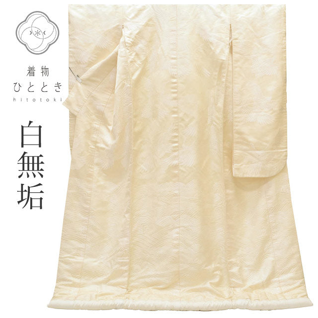 【中古】 リサイクル着物 白無垢 花嫁衣装 正絹 裄64.5cm 身丈187.5cm M 白色系 飛鶴文様 唐織 uu2004b