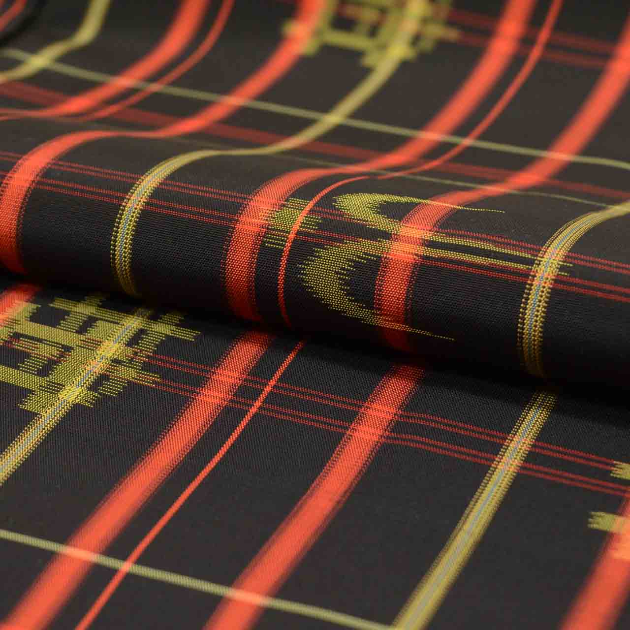 Vintage Japanese Kimono | Women's Oshima Tsumugi Ensemble | Black Silk | Lattice Kasuri | Size M | Sustainable | uu2034b