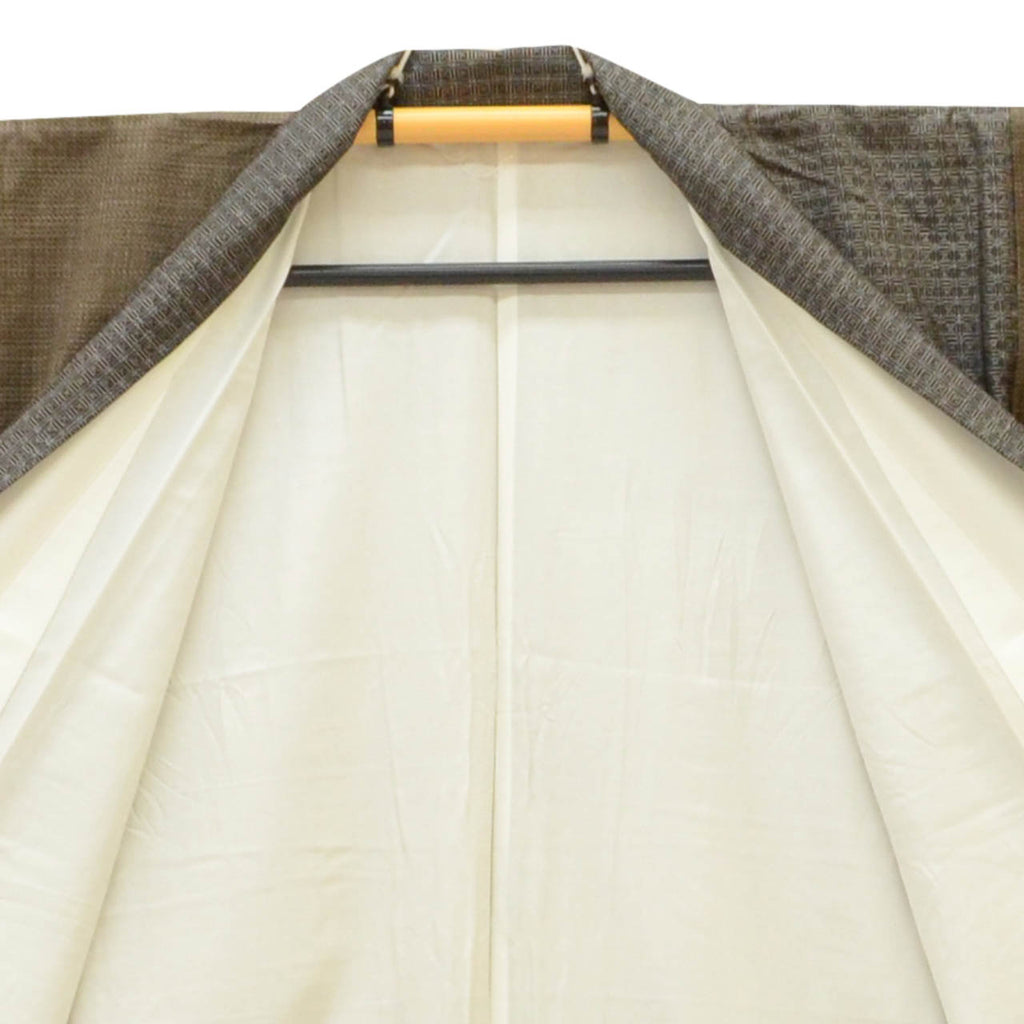 Vintage Japanese Kimono | Oshima Tsumugi | Brown Silk | Lattice Pattern | Plus Size L-LL | Sustainable | uu2071b