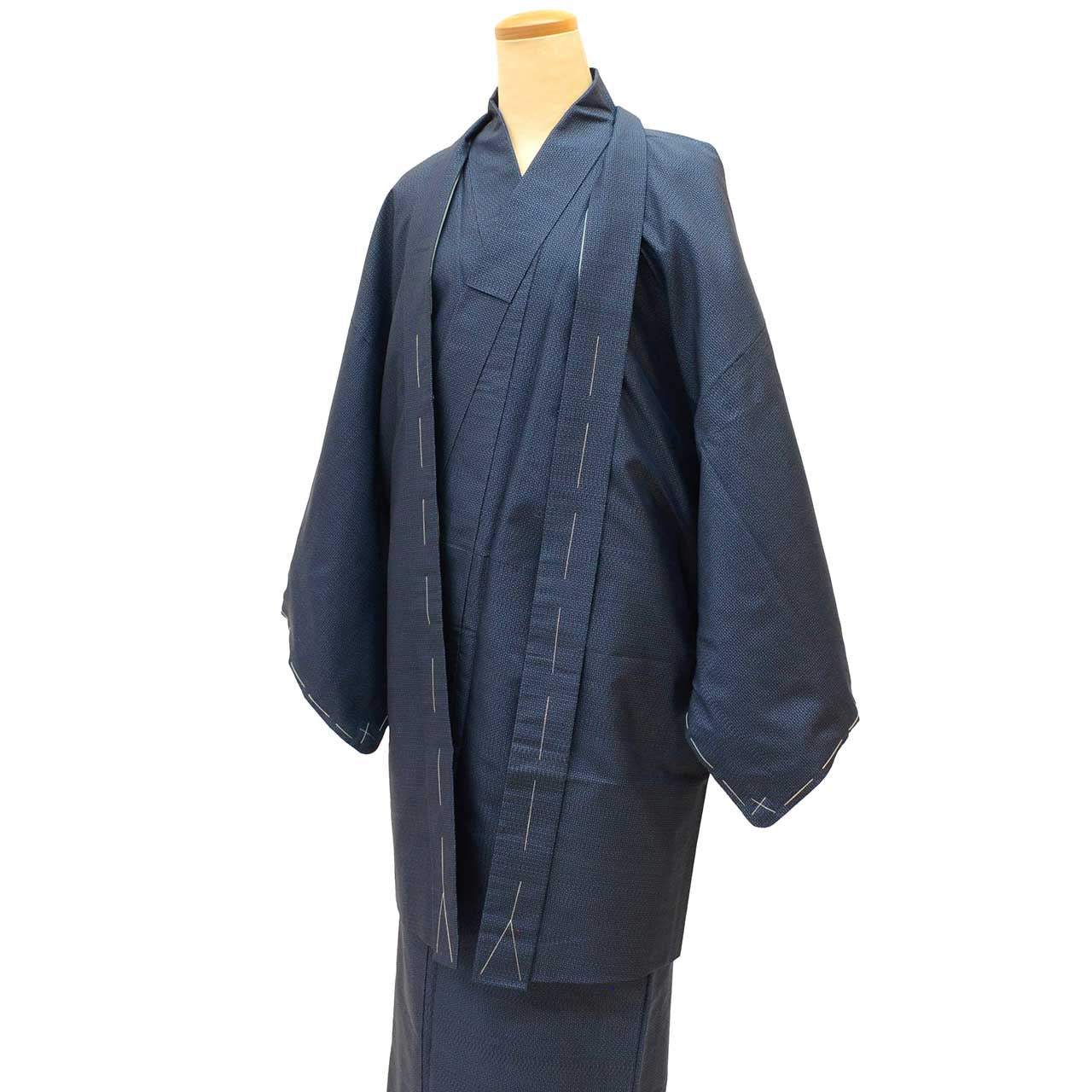 [Used] Recycled Kimono and Haori Set Ensemble for Men, Oshima Tsumugi Silk, Unused, Sleeve Length 68.0cm (26.8in), Body Length 141.5cm (55.7in), Size M, Navy Blue, Weft Kasuri Pattern, Includes Nagajuban (Undergarment) uu2093b 