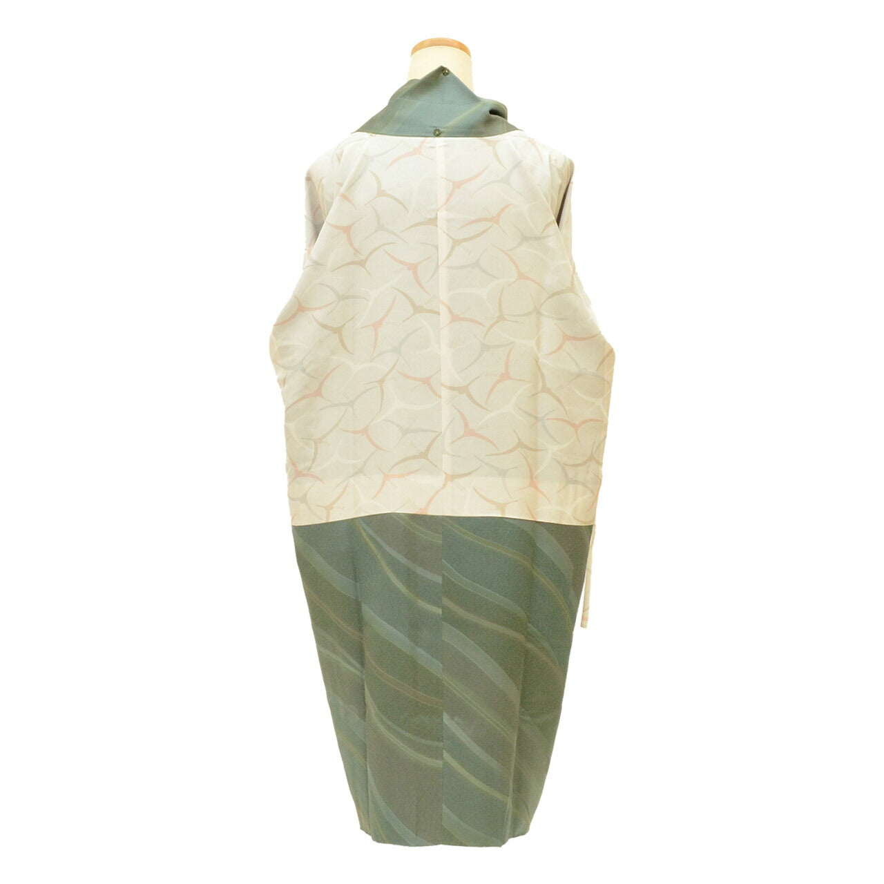 Vintage Japanese Kimono | Michiyuki Coat | Green Silk | Diagonal Stripe | Long | Sustainable | uu2126b