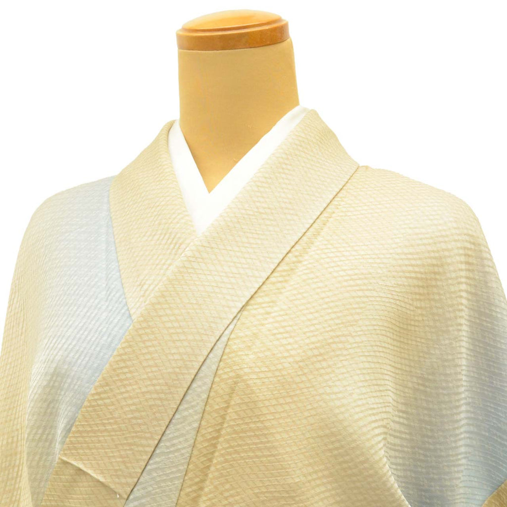 [Used] Recycled Kimono, Komon Kimono, Pure Silk, Size L, Excellent Condition, Length 165.0cm (65.0in), Sleeve Length 68.3cm (26.9in), Lined, Ready-made, Brown, Diamond Pattern, Gradation, Reused uu2164b 