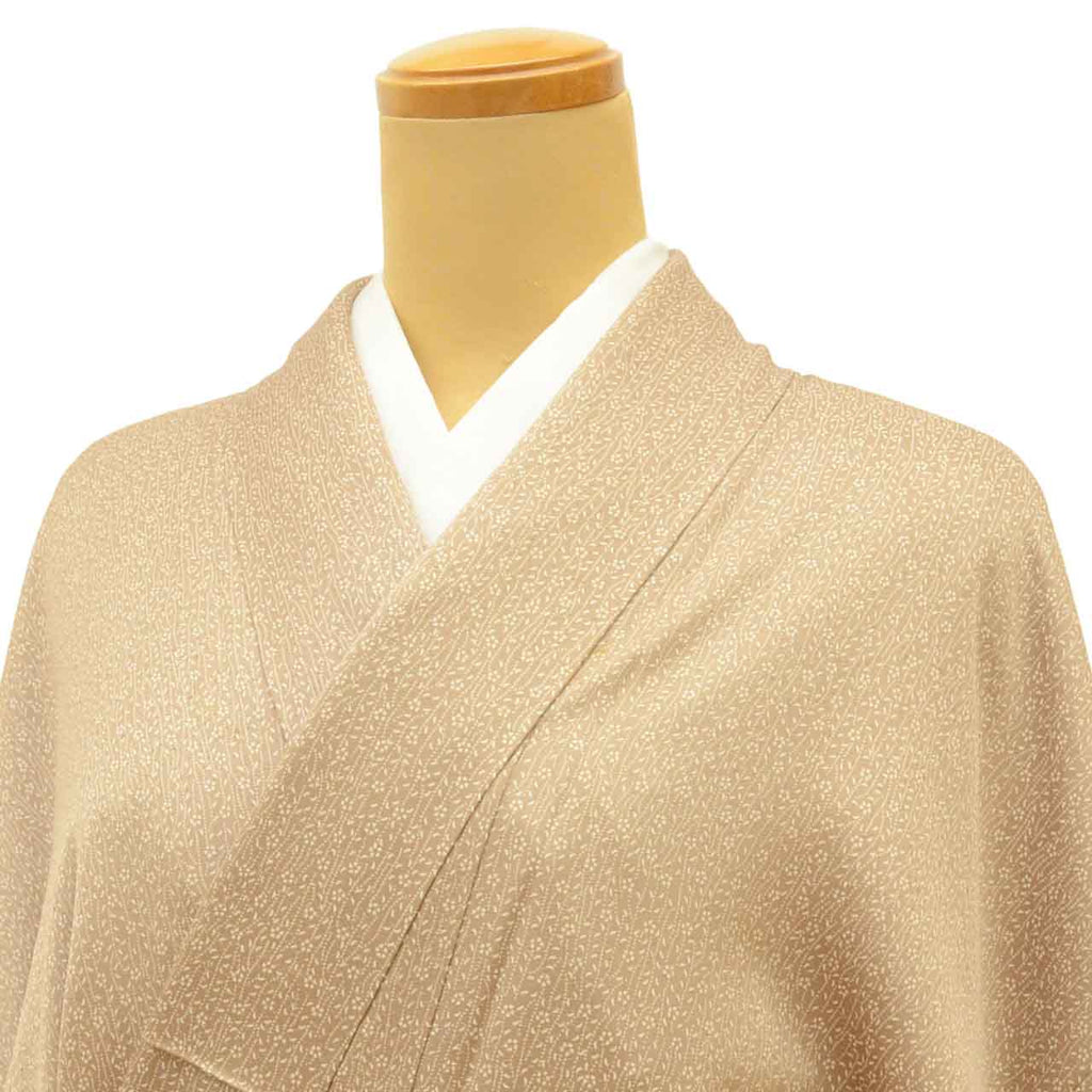 Vintage Japanese Kimono | Tsukesage | Brown Silk | Small Floral Arabesque | Gold Embroidery | One Crest | Size M | Sustainable | uu2166b