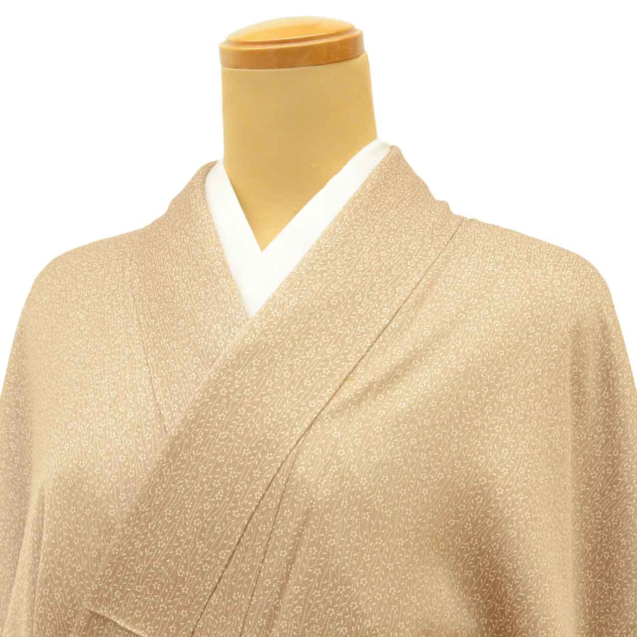 Vintage Japanese Kimono | Tsukesage | Brown Silk | Small Floral Arabesque | Gold Embroidery | One Crest | Size M | Sustainable | uu2166b