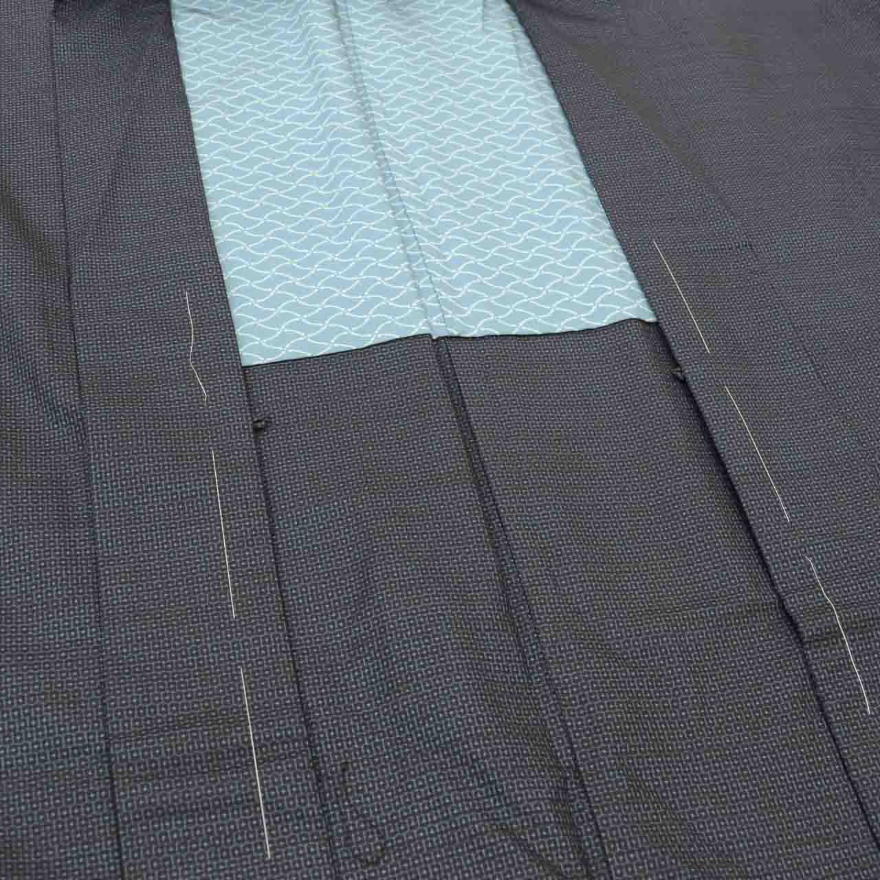 [Used] Recycled Kimono and Haori Set Ensemble for Men, Oshima Tsumugi Silk, Unused, Sleeve Length 72.6cm (28.6in), Body Length 147.0cm (57.9in), Size L, Navy Blue, Tortoiseshell Pattern, with Haori Cord, Men's uu2194b 