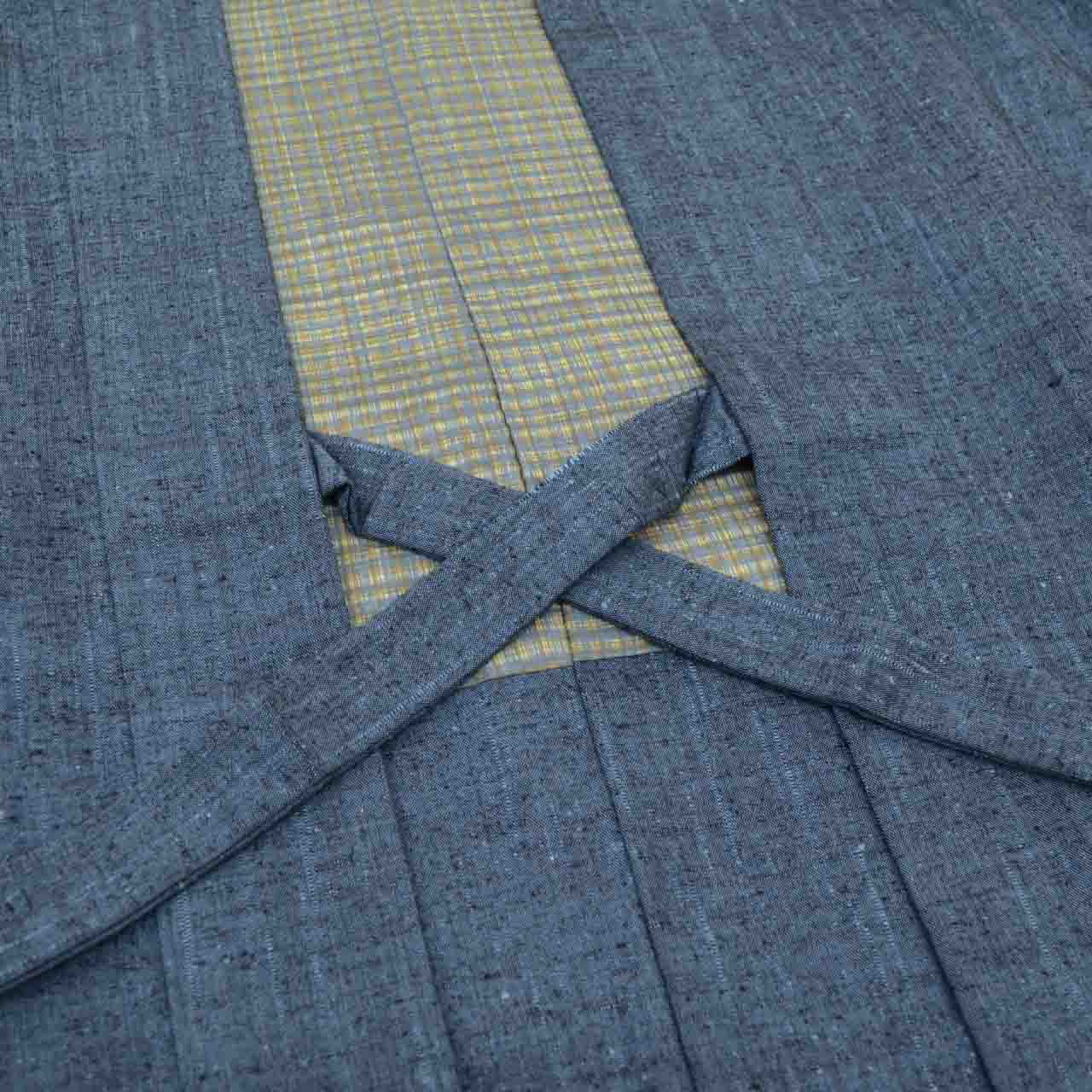 [Used] Recycled Men's Haori Jacket, Men's, Pure Silk, Tsumugi, Length 75.0cm (29.5in), Sleeve Length 70.5cm (27.8in), Navy, Plain, with Haori Cord, SILK, Reuse uu2252b 