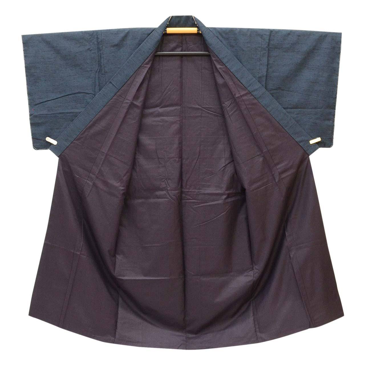 [Used] Recycled Kimono and Haori Set Ensemble for Men, Tamaito Tsumugi Silk, Unused, Sleeve Length 67.5cm, Body Length 138cm, Size M, Navy Blue, Includes Nagajuban (undergarment), Obi (sash), and Haori Cord, with Certificate of Authenticity. (uu2261b) 