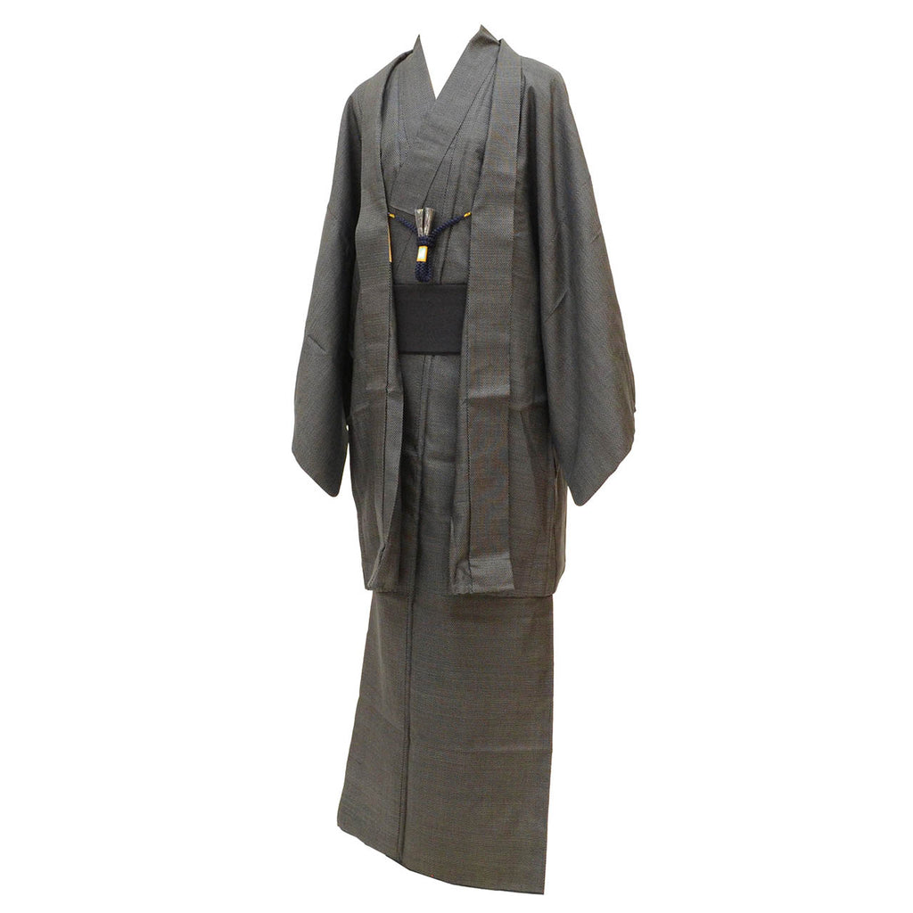 [Used] Recycled Kimono and Haori Set Ensemble for Men, Oshima Tsumugi Silk, Sleeve Length 67.5cm (26.6in), Body Length 143.5cm (56.5in), Size M, Black, Mosquito Pattern, with Obi Belt and Haori Cord, Men's uu2276b 