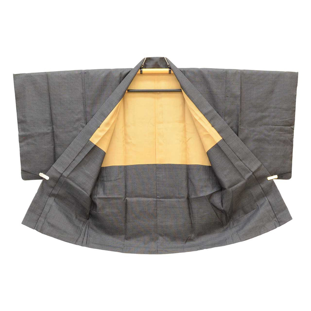 [Used] Recycled Kimono and Haori Set Ensemble for Men, Oshima Tsumugi Silk, Sleeve Length 67.5cm (26.6in), Body Length 143.5cm (56.5in), Size M, Black, Mosquito Pattern, with Obi Belt and Haori Cord, Men's uu2276b 
