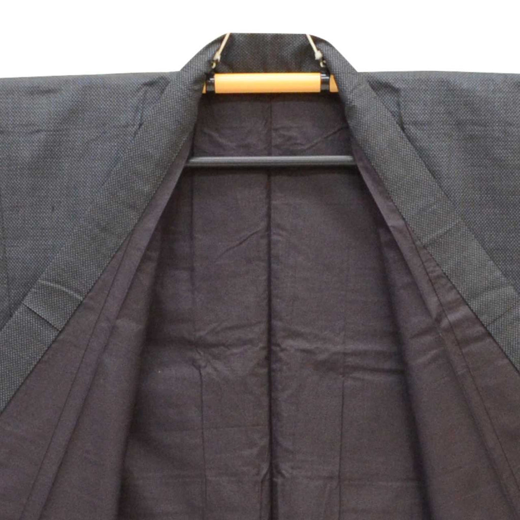 [Used] Recycled Kimono and Haori Ensemble for Men, Oshima Tsumugi Silk, Unused, Sleeve Length 67.5cm (26.6in), Body Length 140.5cm (55.3in), Size M, Navy Blue, Kasuri Pattern, Men's uu2284b 