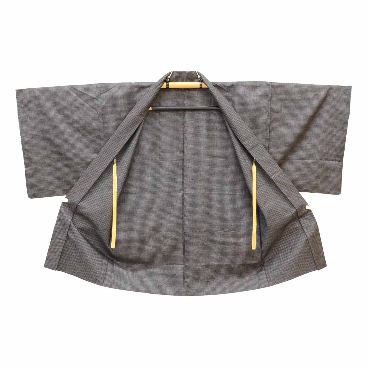 [Used] Recycled Kimono and Haori Set Ensemble for Men, Oshima Tsumugi Silk, Sleeve Length 68.7cm (27.0in), Body Length 143.5cm (56.5in), Size M, Navy Blue, Kasuri Pattern, with Haori Cord, Men's uu2289b 