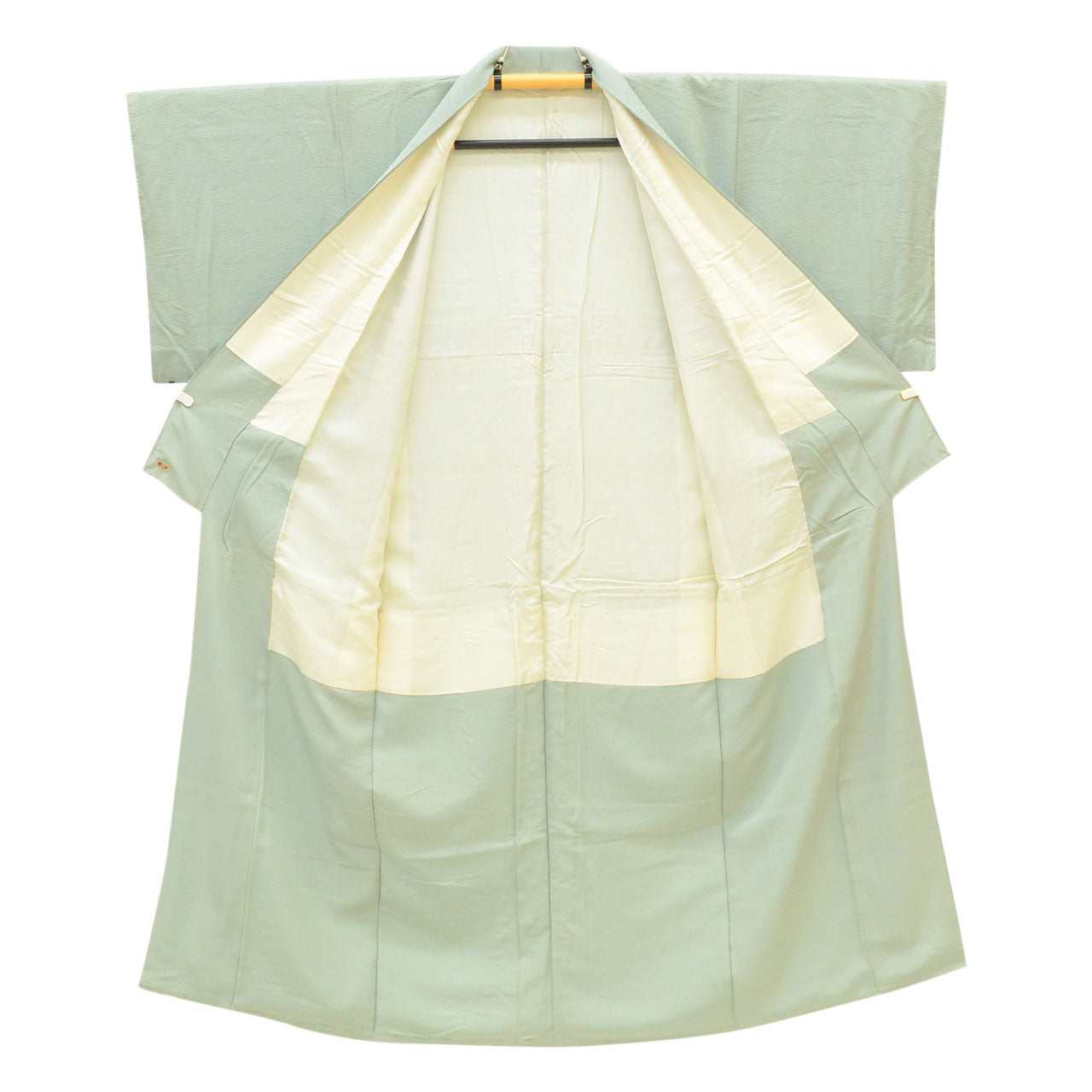 [Used] Recycled Kimono, Plain Color, Silk, Size S, Good Condition, Length 151.0cm (59.4in), Sleeve Length 62.5cm (24.6in), Lined, Ready-made, Crepe, Green Pine Needle Pattern, Silk, Reuse uu2302b 