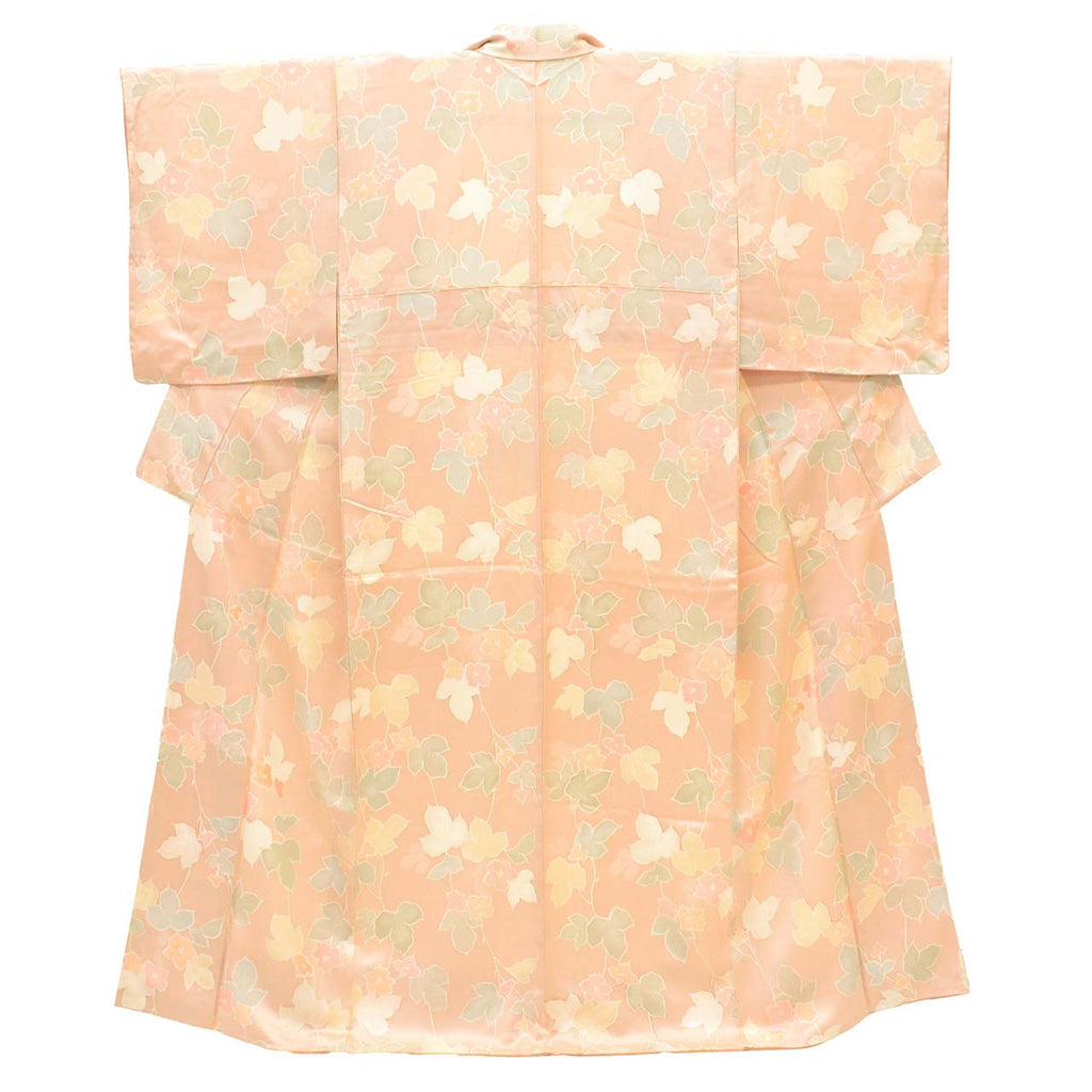 [Used] Recycled Kimono, Komon Kimono, Pure Silk, Size S (Slightly Plus Size L), Good Condition, Length 155.5cm (61.2in), Sleeve Length 63.0cm (24.8in), Lined, Ready-made, Unused, Pink Ivy Pattern, Silk, Reuse uu2307b 