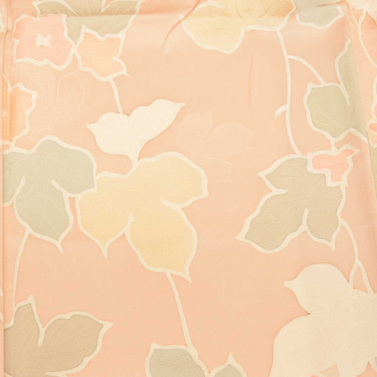 [Used] Recycled Kimono, Komon Kimono, Pure Silk, Size S (Slightly Plus Size L), Good Condition, Length 155.5cm (61.2in), Sleeve Length 63.0cm (24.8in), Lined, Ready-made, Unused, Pink Ivy Pattern, Silk, Reuse uu2307b 