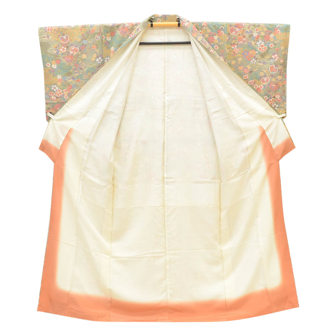 [Used] Recycled Kimono, Komon style, Pure Silk, Size M (Slightly Plus Size L), Good Condition, Length 156.5cm (61.6in), Sleeve Length 63.7cm (25.1in), Lined, Ready-made, Unused, Gold embroidery, Green, Four Seasons Flowers, Silk, Reuse uu2308b 
