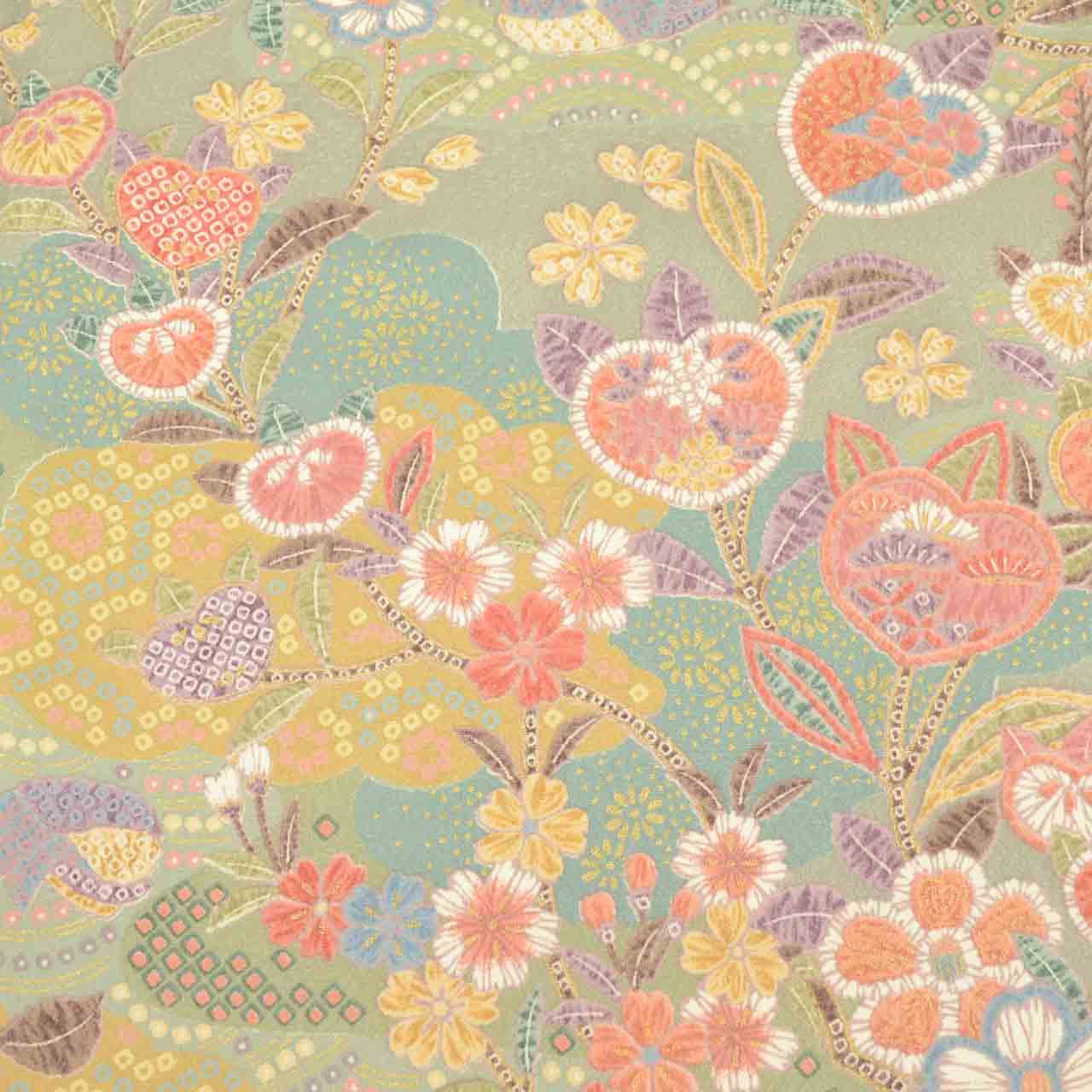 [Used] Recycled Kimono, Komon style, Pure Silk, Size M (Slightly Plus Size L), Good Condition, Length 156.5cm (61.6in), Sleeve Length 63.7cm (25.1in), Lined, Ready-made, Unused, Gold embroidery, Green, Four Seasons Flowers, Silk, Reuse uu2308b 
