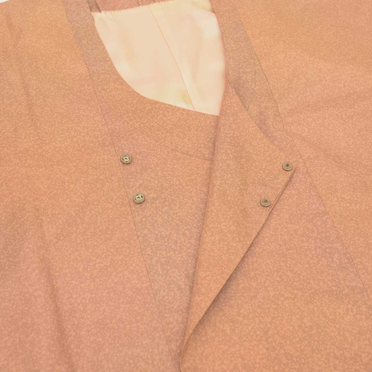 Vintage Japanese Kimono | Michiyuki Coat | Brown Silk | Oshima Tsumugi | Tataki-zome | Geometric | Sustainable | uu2326b