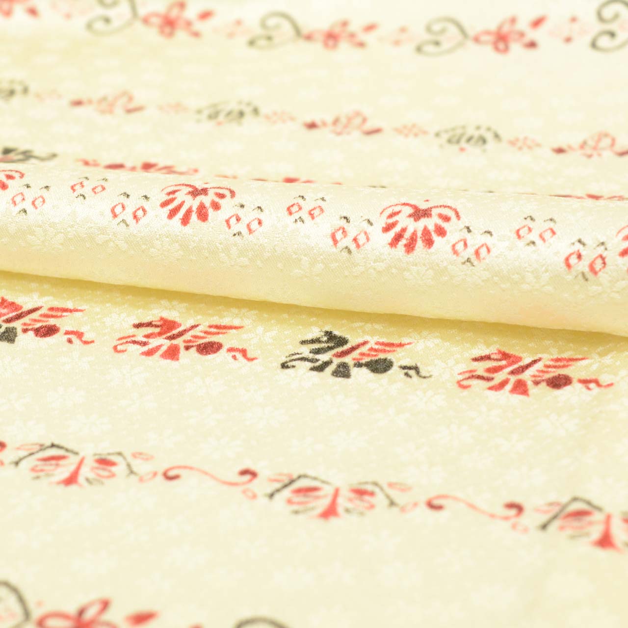 Vintage Japanese Kimono | Summer Komon | White Silk | Botanical Geometric | Unlined | Size M | Sustainable | uu2348b